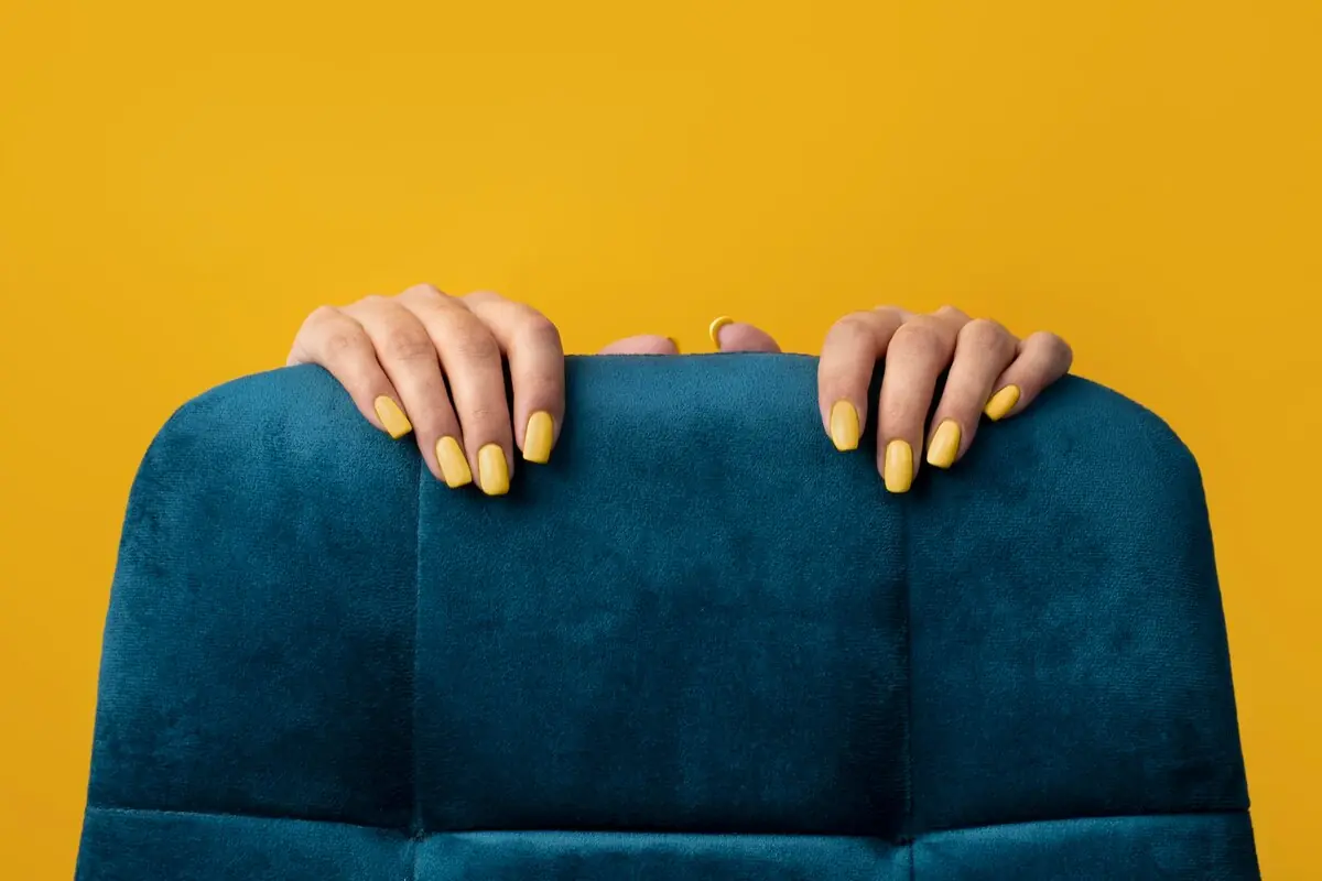 أظافر أكريليك في صالون ديم – لمسة فخامة تعكس أناقتك الحقيقية 1 أظافر أكريليك في صالون ديم – لمسة فخامة تعكس أناقتك الحقيقية